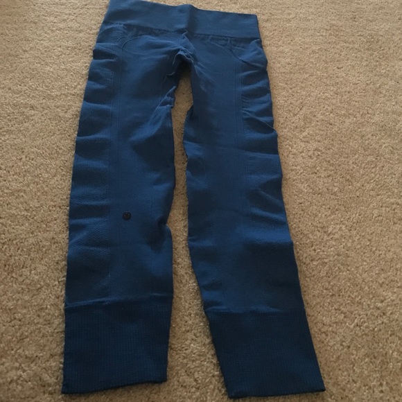 Lululemon blue leggings
