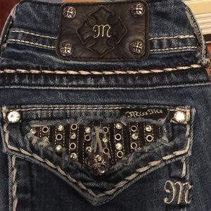 Miss Me jeans-Women's sz 28 from the Buckle
