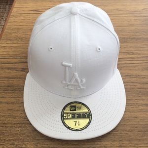 LA Dodgers Fitted Cap in White