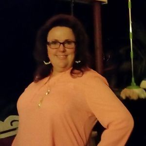 Meet your Posher, Loretta