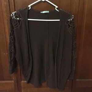 Women's short sleeve cardigan