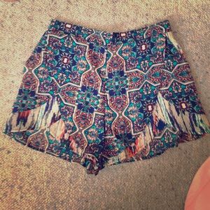 Pattern shorts