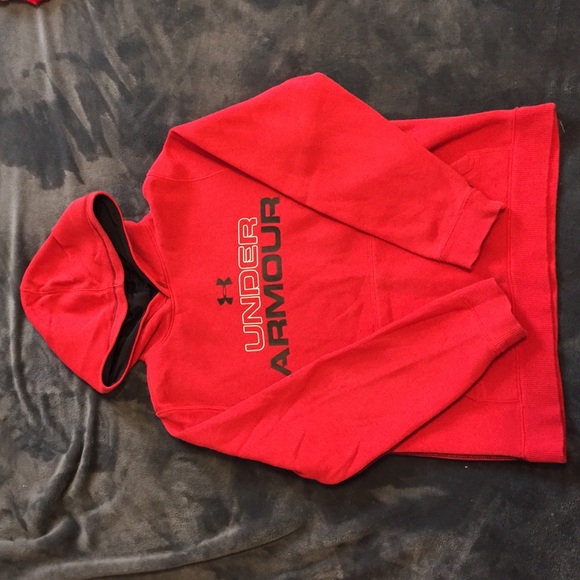Boys red Under Armour sweatshirt