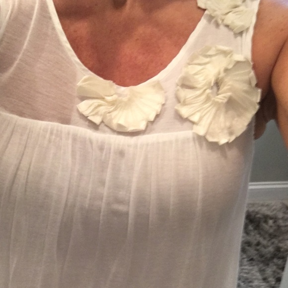 CAbi Tops - CAbi tissue tank. SALE CAbi Tops - CAbi tissue tank. SALE