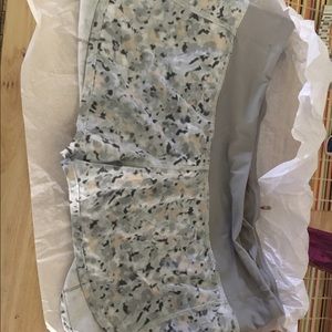 Lululemon speed shorts size 8