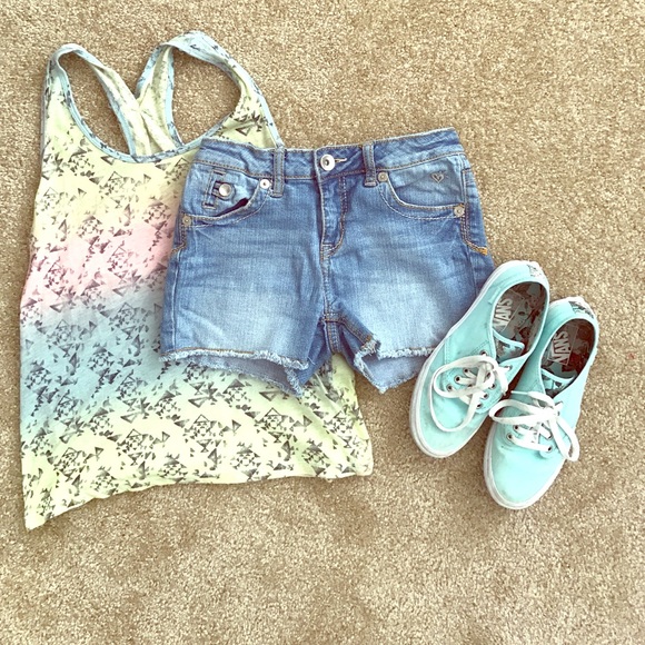 Light Wash Jean Shorts - Picture 1 of 3