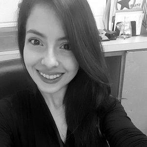 Meet your Posher, Lydia