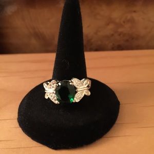 Emerald ring