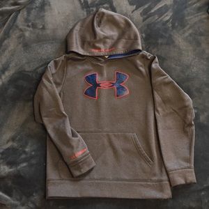 Youth Under Armor medium hoodie