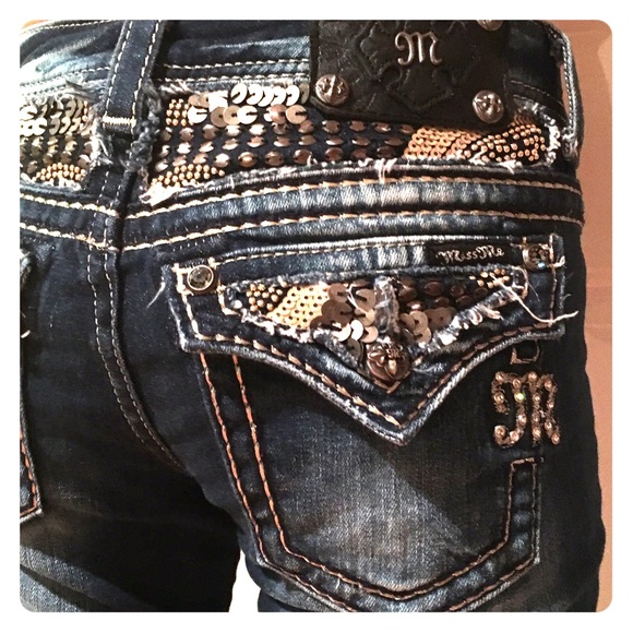 Miss Me Denim - 28x35 Like New Miss Me Jeans