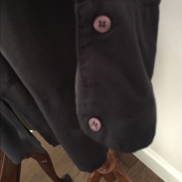 Splendid lightweight Supima Cotton shirt. - Picture 7 of 8