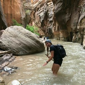 Meet your Posher, Jordan