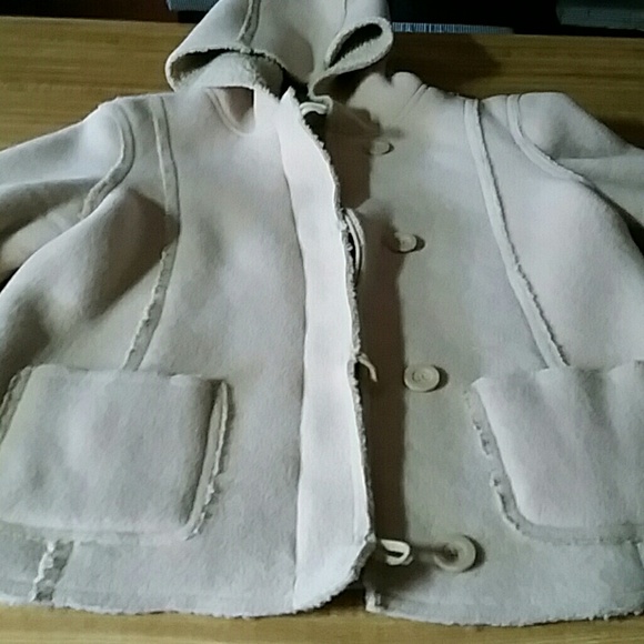 Sherpa like coat - Picture 2 of 4