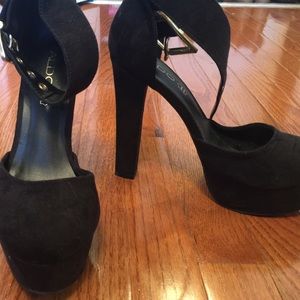 Black platform heels!