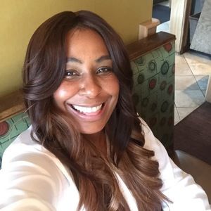 Meet your Posher, Rhonda