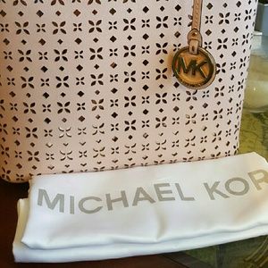 Michael Kors Hayley Medium Totebag PINK
