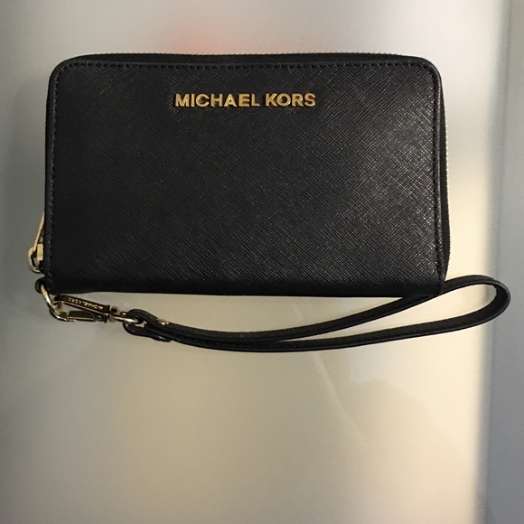 MICHAEL Michael Kors Handbags - wallet phone wristlet