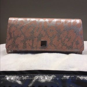 Beautiful Lodis Safari Wallet