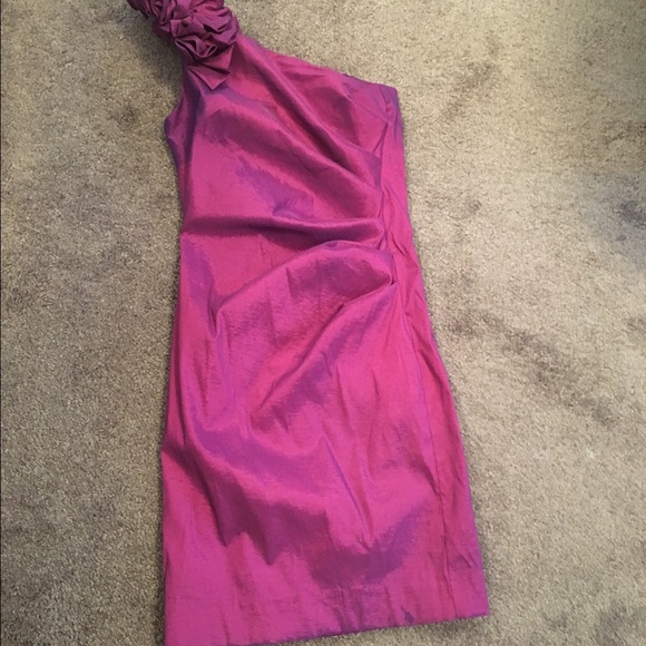 Purple cocktail dress size 1/2 worn once. - Picture 1 of 2