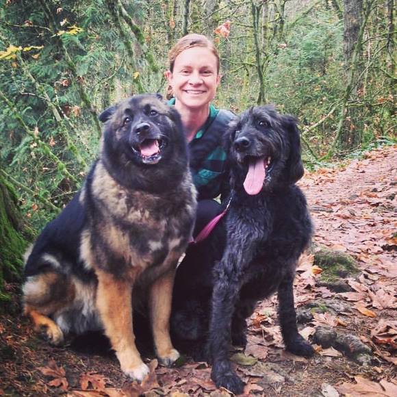 Suggested User! ✨ Meet the Posher - Picture 3 of 4