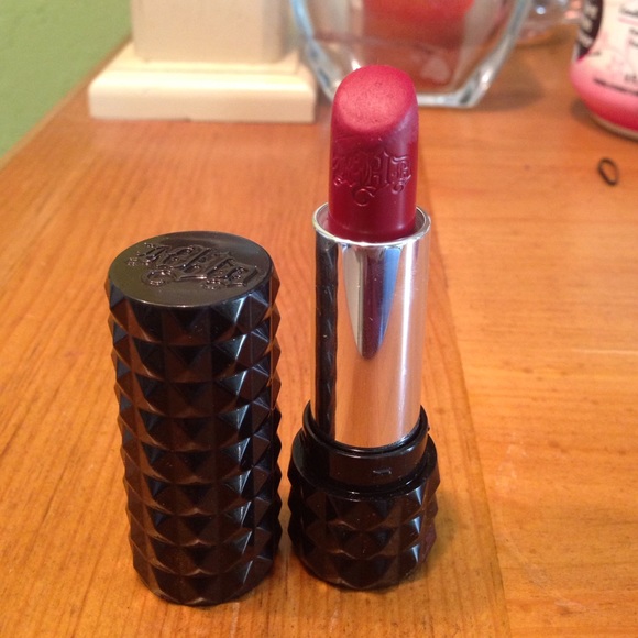 KAT Von D Studded Kiss in Hexagram