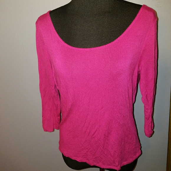 Backless fuscia top