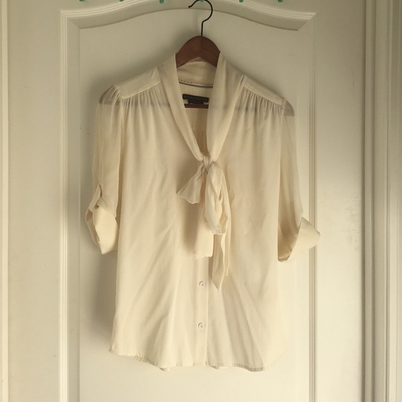 Silk blouse with tie collar