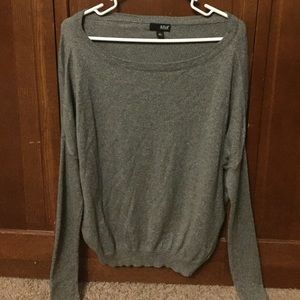 Women's sweater