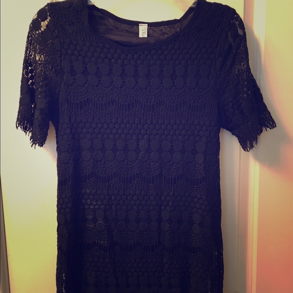 Black lace top