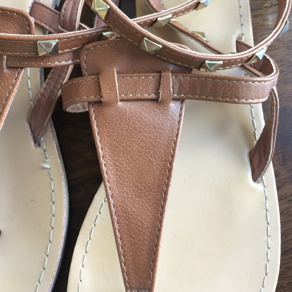 Wild Diva Stud Wrap Sandals - Picture 2 of 4