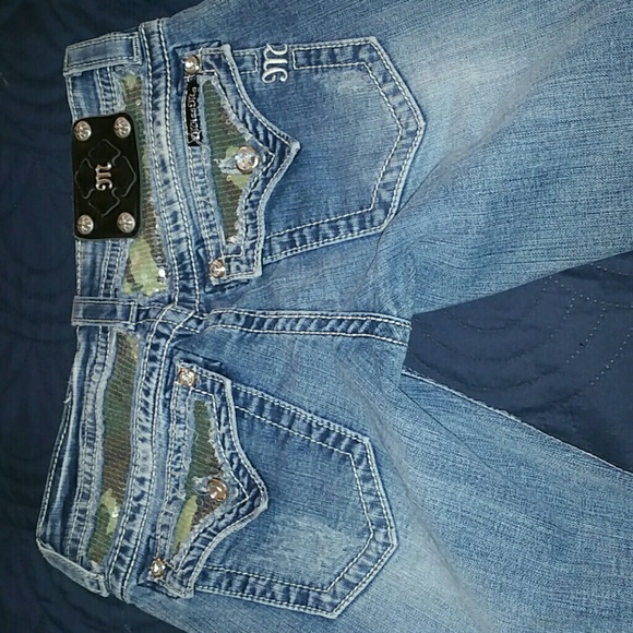 Boot cut Miss Me size 27 jeans