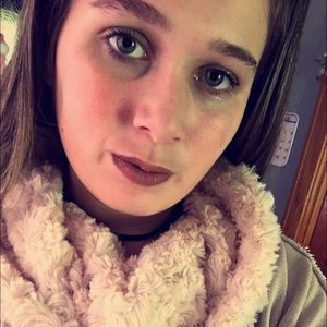 Meet your Posher, Asheton