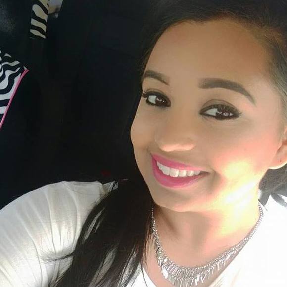 Meet your Posher, Reana