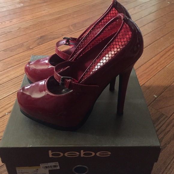 Bebe heels