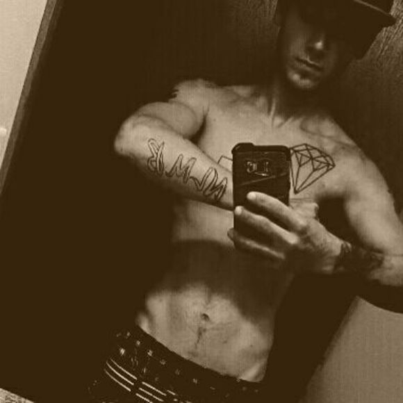 Meet your Posher, David - Picture 1 of 1