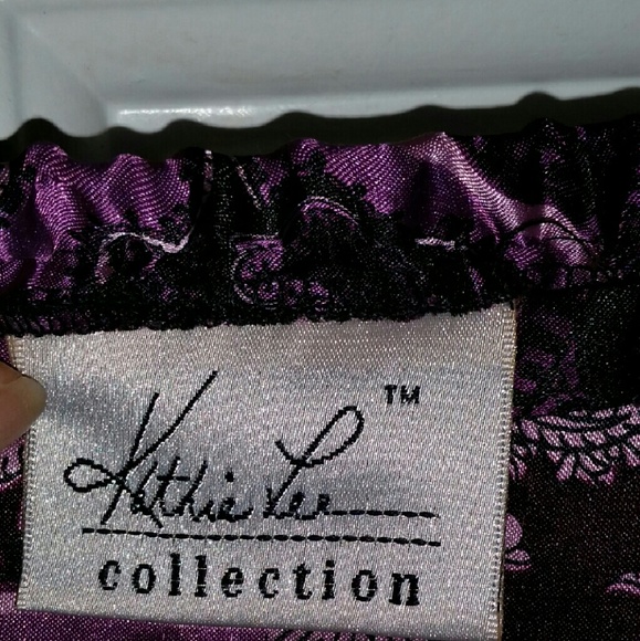 🎀🌷 Skirt 🌷🎀 - Picture 2 of 2