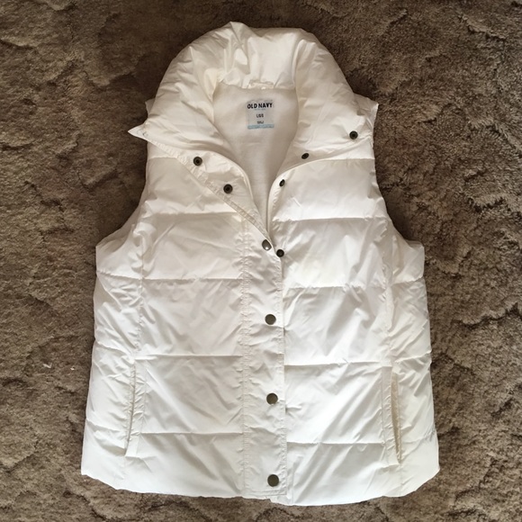 White puffer vest