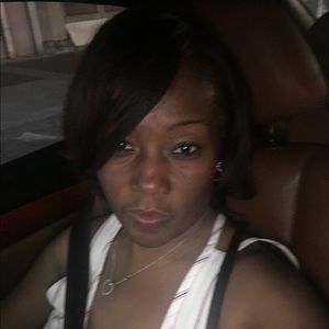 Meet your Posher, Latanya