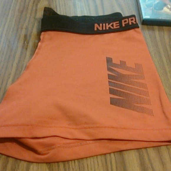 Nike pros spandex