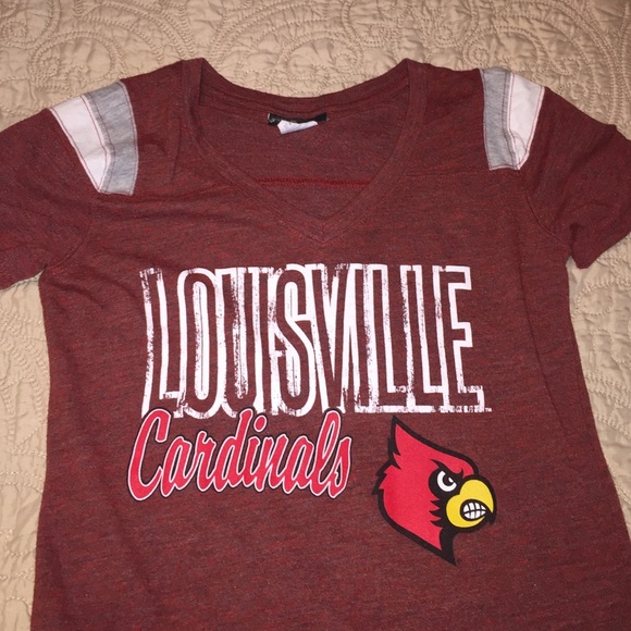 Louisville, v neck shirt