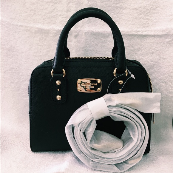 Mk handbag 🍥NWT⚡️authentic