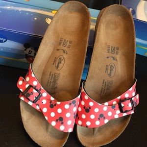 Disney Minnie Birkenstock sandals woman's 8