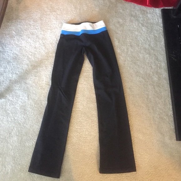 Lululemon yoga pants