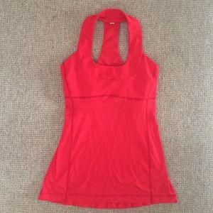 Lululemon scoop neck tank