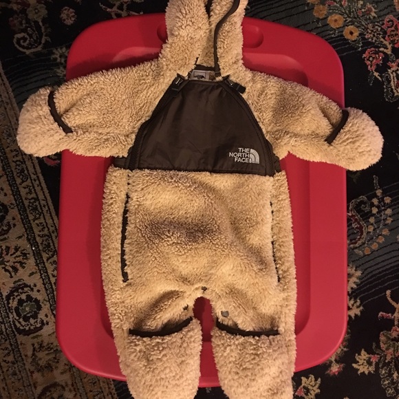 Northface snow suit - Picture 1 of 3