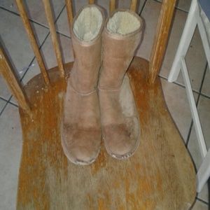 Women's uggs