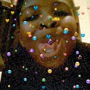 Meet your Posher, Heidi on fleek