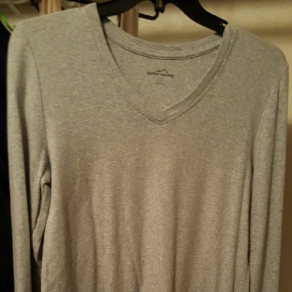 Lg long sleeve tee buy today or tossing