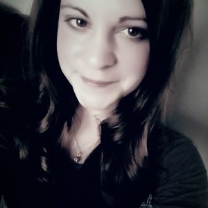 Meet your Posher, Mandy