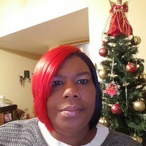 Meet your Posher, Rhonda